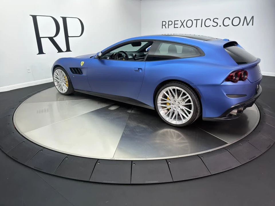 2017 Ferrari GTC4Lusso - Image 4 of 22