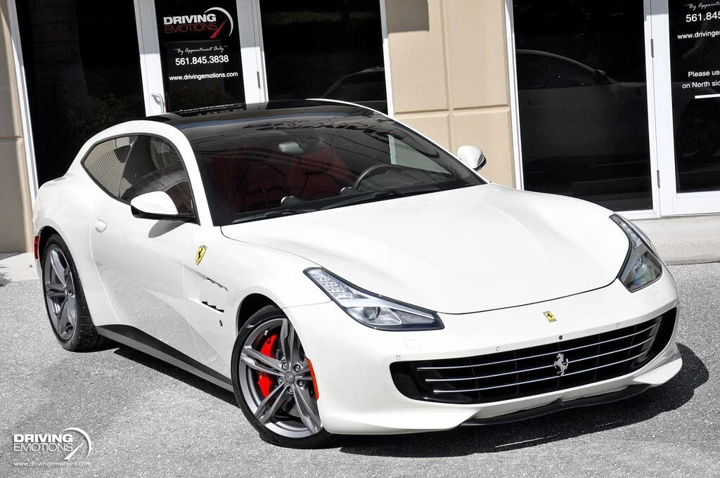 2017 Ferrari GTC4Lusso - Image 3 of 31