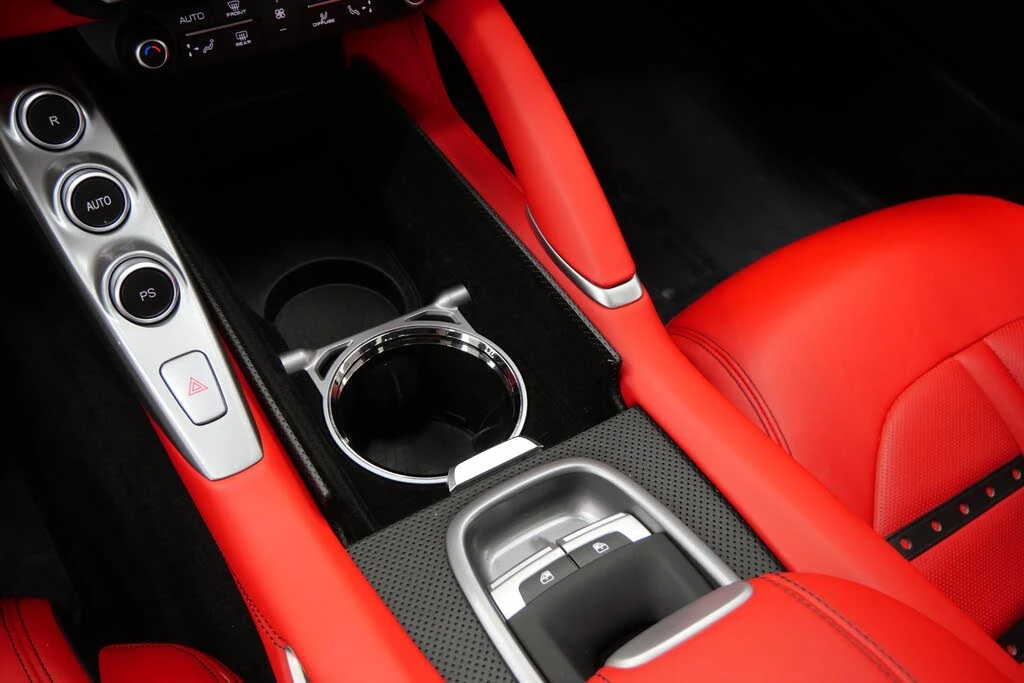 2017 Ferrari GTC4Lusso - Image 31 of 31