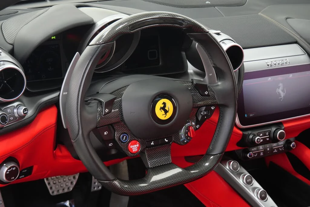 2017 Ferrari GTC4Lusso - Image 15 of 31