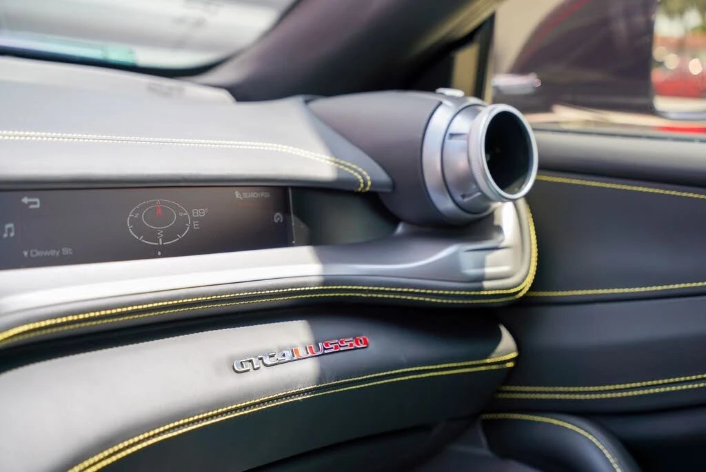 2017 Ferrari GTC4Lusso - Image 18 of 31