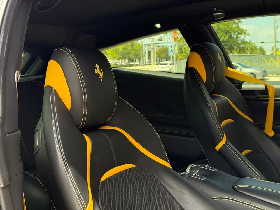 2017 Ferrari GTC4Lusso - Image 30 of 31