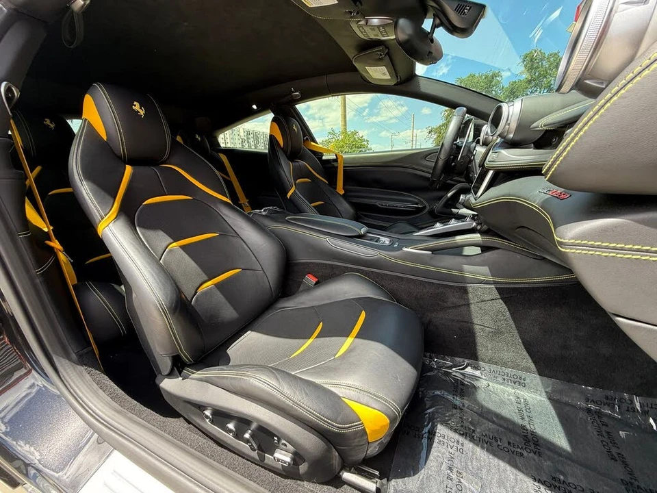 2017 Ferrari GTC4Lusso - Image 29 of 31