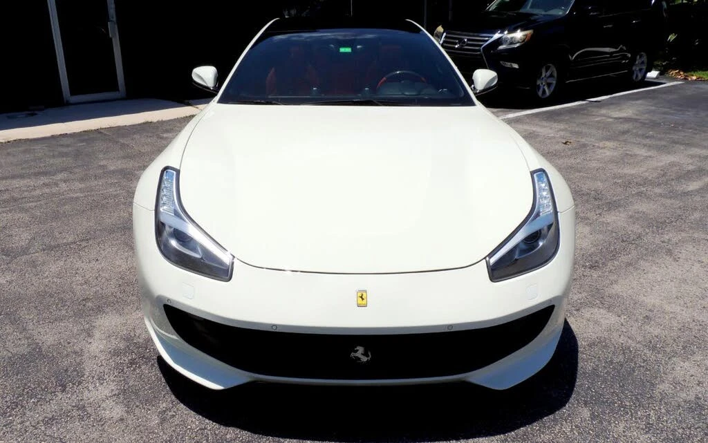 2017 Ferrari GTC4Lusso - Image 12 of 31