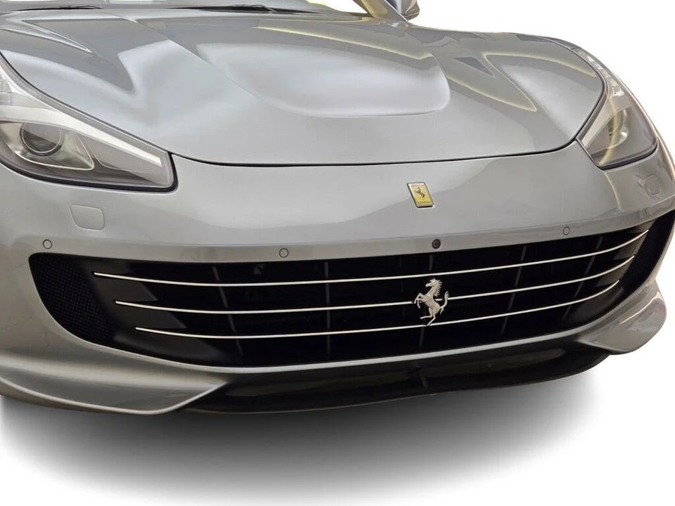 2017 Ferrari GTC4Lusso - Image 4 of 31
