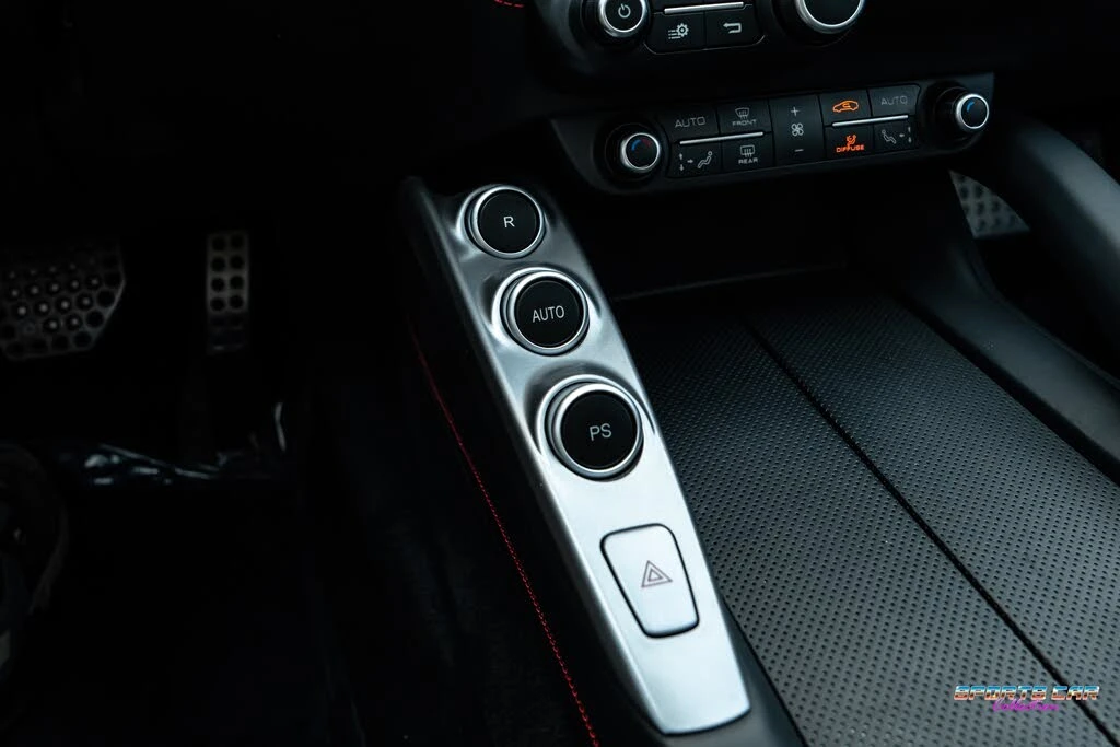 2017 Ferrari GTC4Lusso - Image 24 of 31