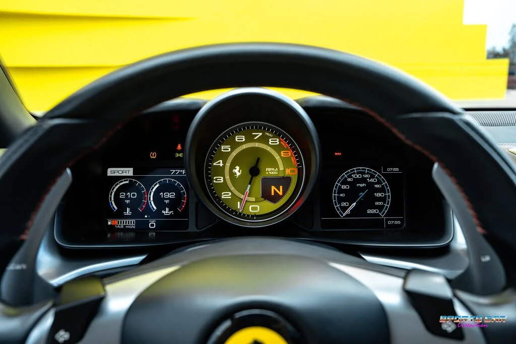 2017 Ferrari GTC4Lusso - Image 19 of 31