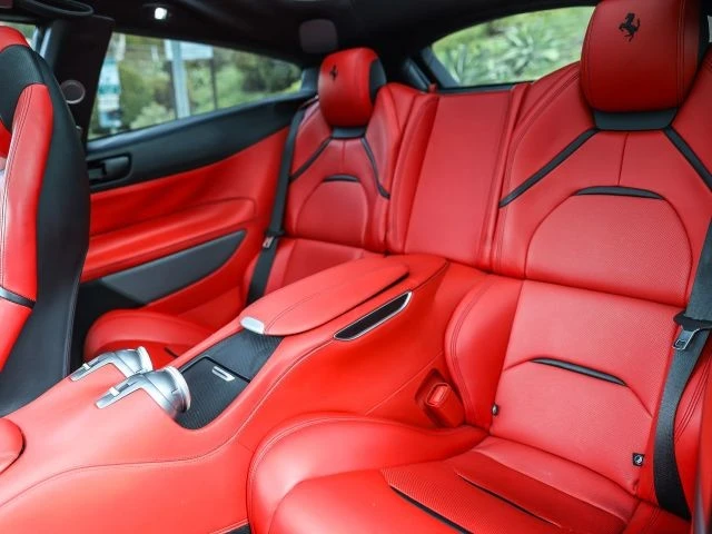 2017 Ferrari GTC4Lusso - Image 20 of 31