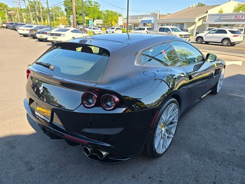 2017 Ferrari GTC4Lusso - Image 7 of 20