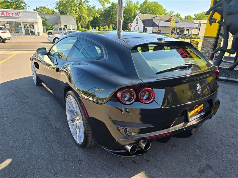 2017 Ferrari GTC4Lusso - Image 6 of 20
