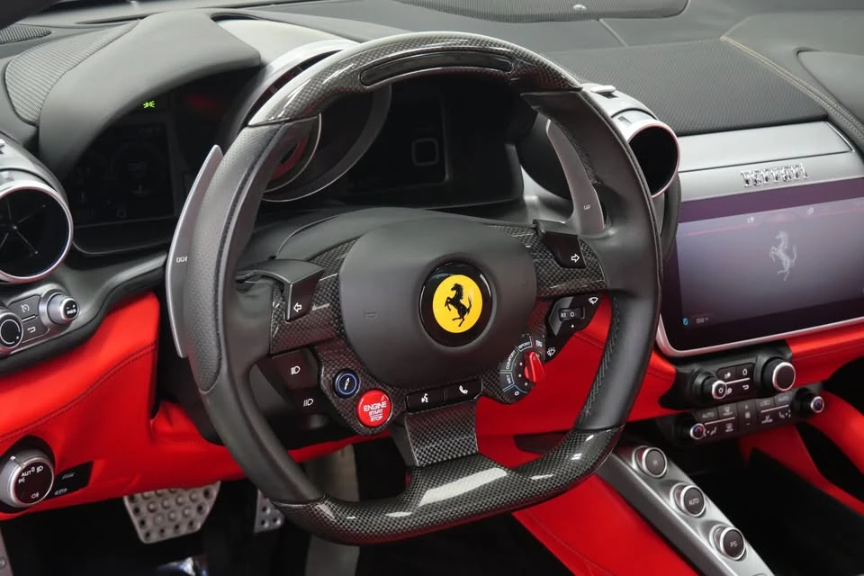 2017 Ferrari GTC4Lusso - Image 14 of 19