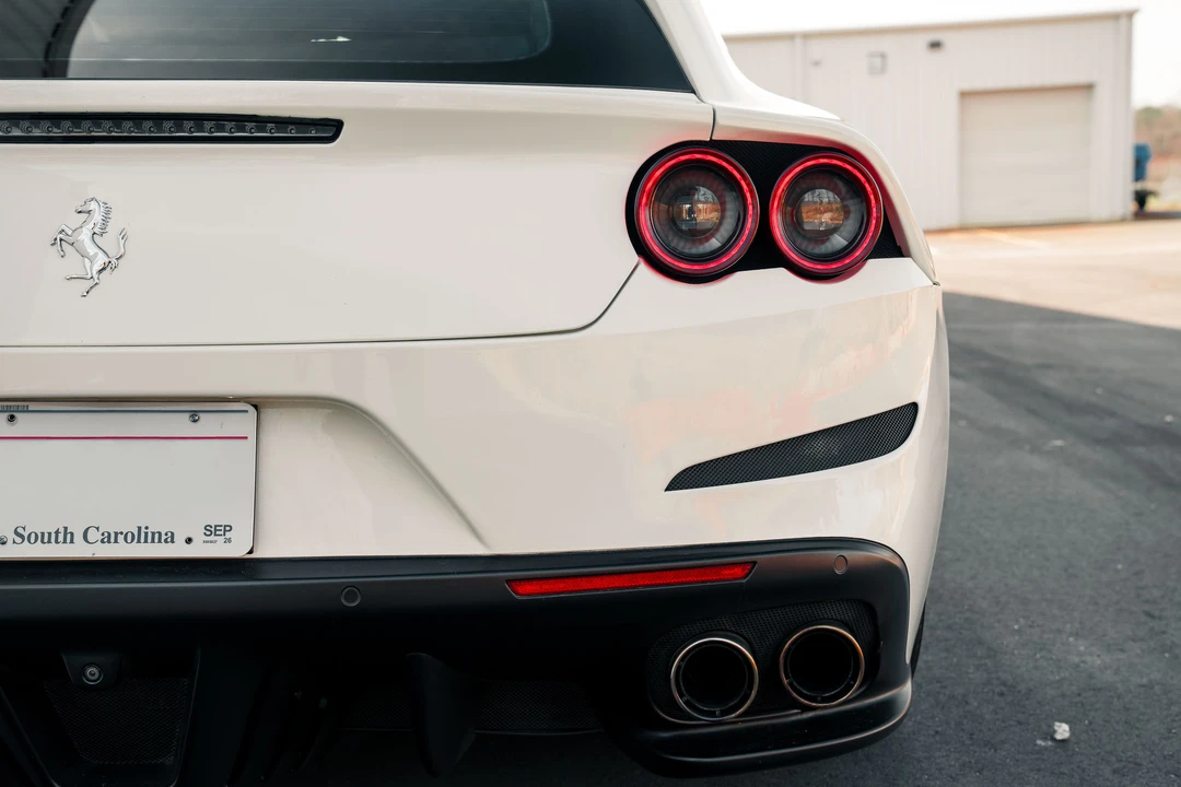 2017 Ferrari GTC4Lusso - Image 30 of 31