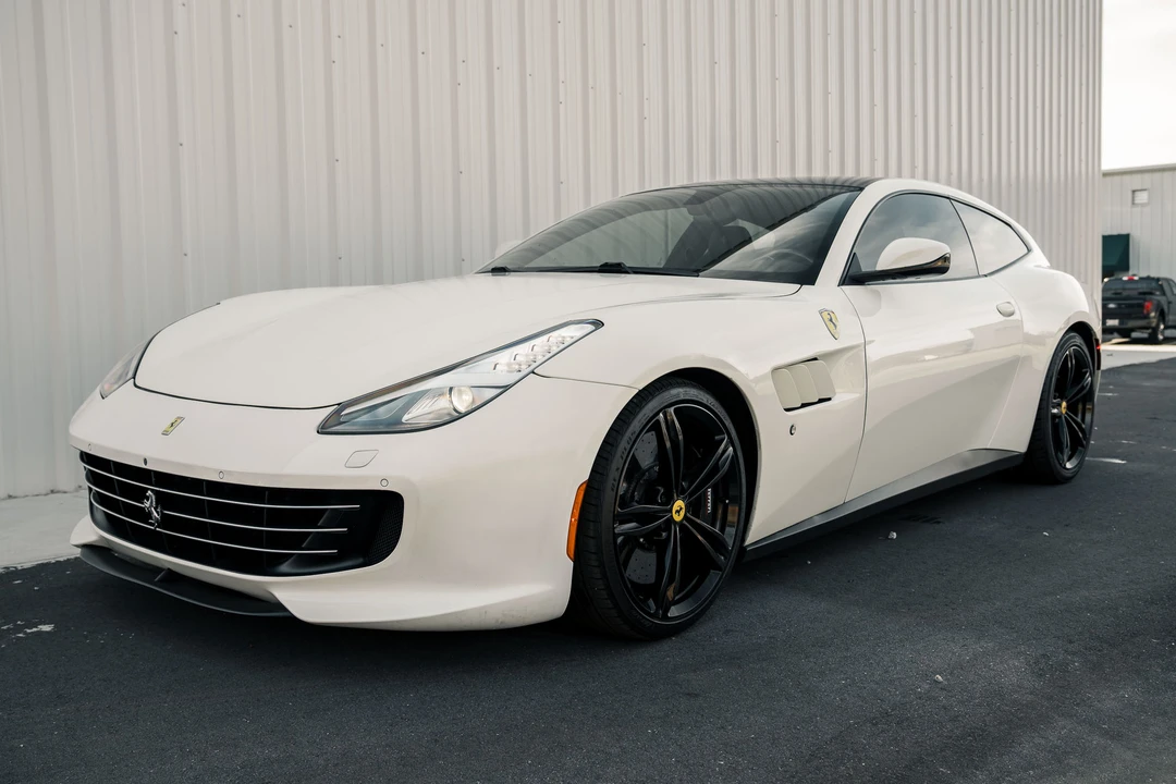 2017 Ferrari GTC4Lusso - Image 2 of 31