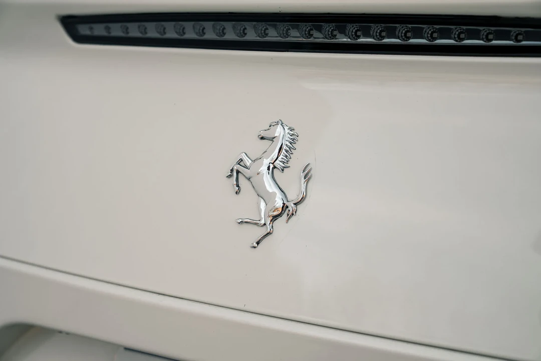 2017 Ferrari GTC4Lusso - Image 23 of 31