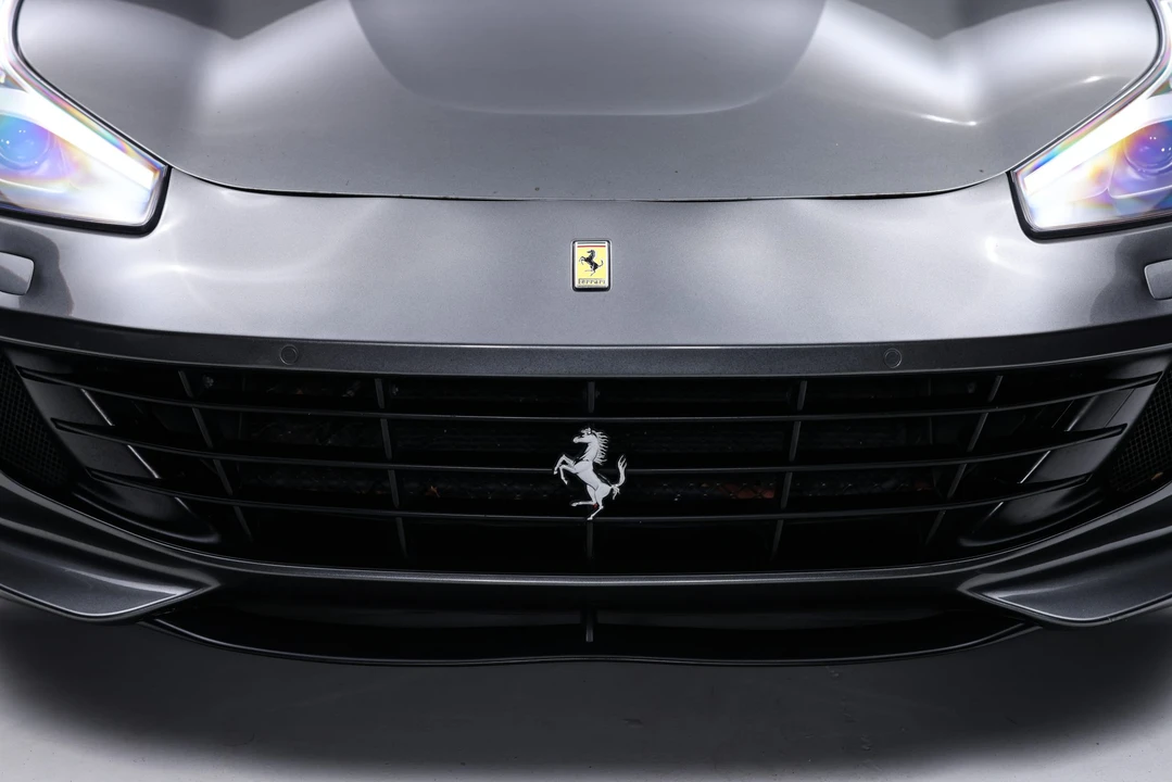 2017 Ferrari GTC4Lusso - Image 27 of 31