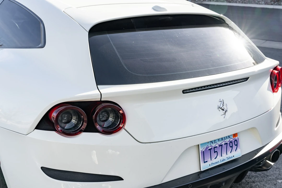 2017 Ferrari GTC4Lusso - Image 31 of 31