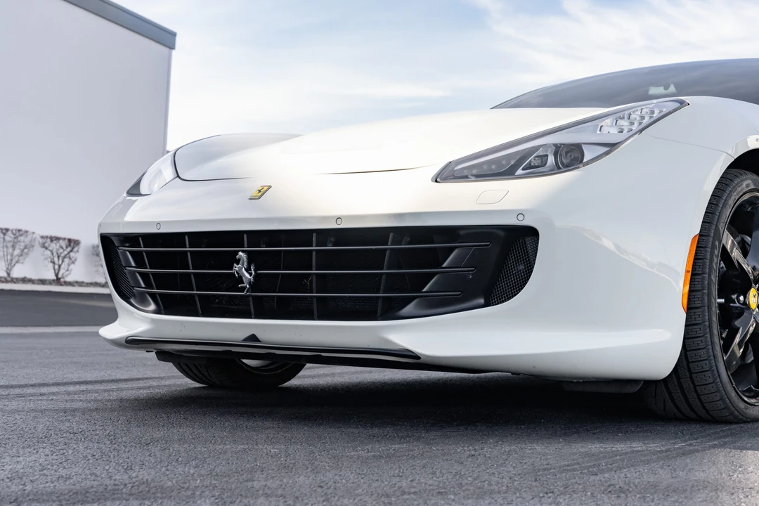 2017 Ferrari GTC4Lusso - Image 18 of 31