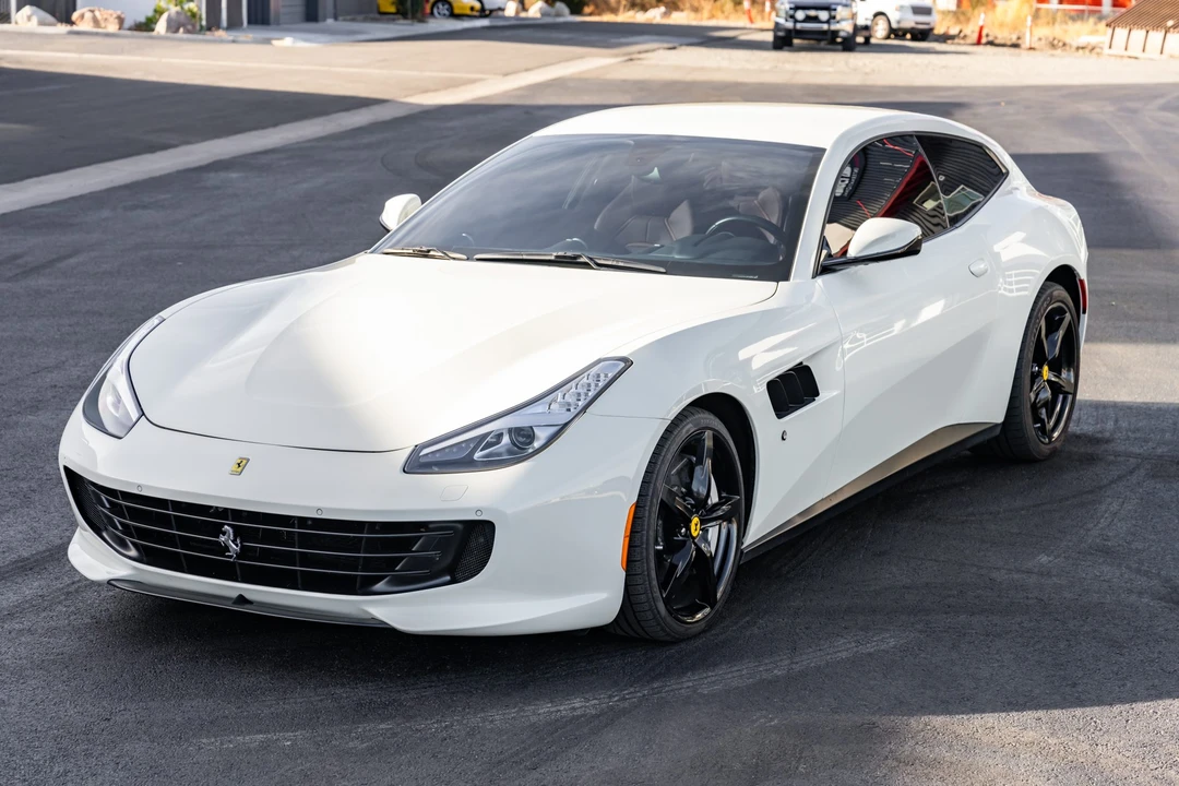 2017 Ferrari GTC4Lusso - Image 2 of 31