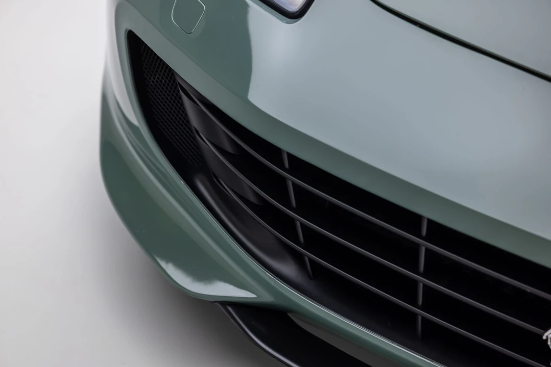 2017 Ferrari GTC4Lusso - Image 24 of 31
