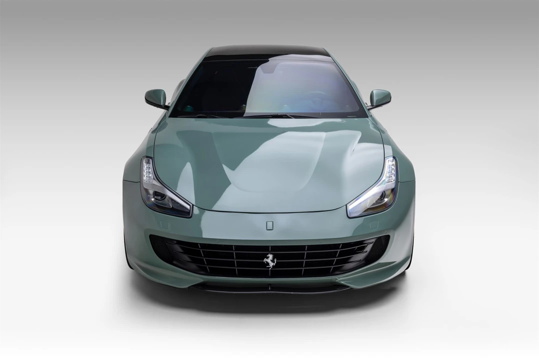 2017 Ferrari GTC4Lusso - Image 3 of 31