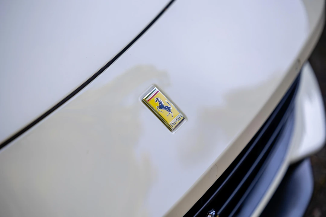 2017 Ferrari GTC4Lusso - Image 15 of 31