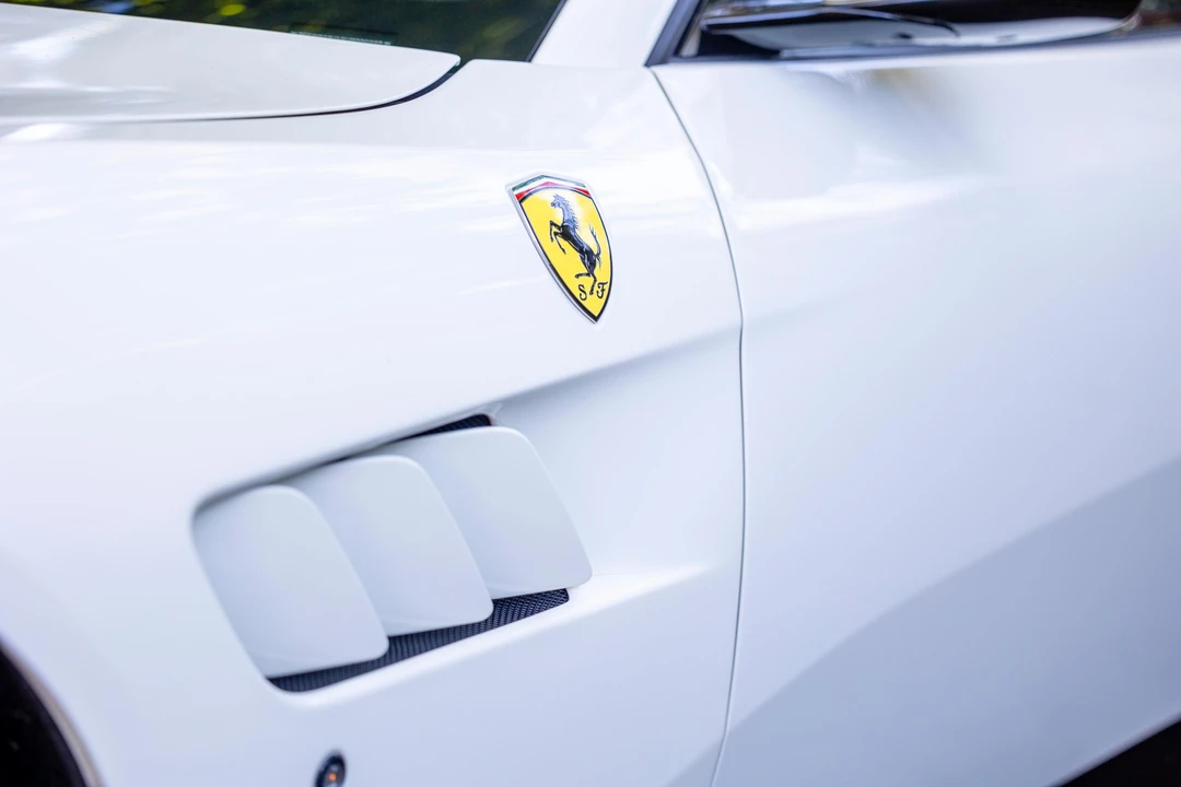 2017 Ferrari GTC4Lusso - Image 21 of 31