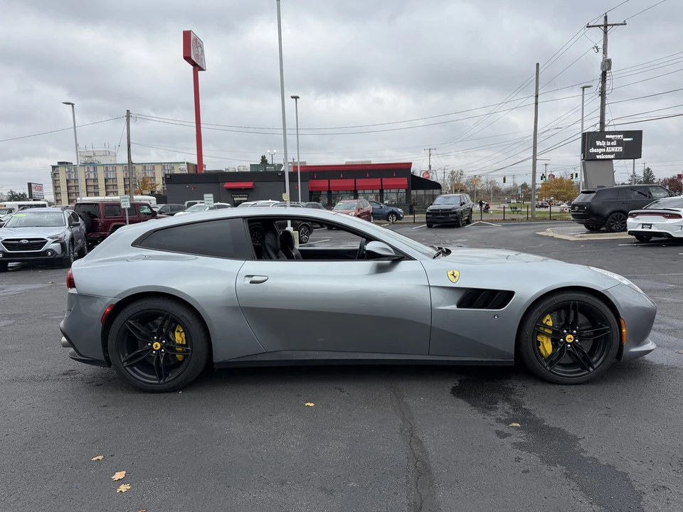 2017 Ferrari GTC4Lusso - Image 8 of 19