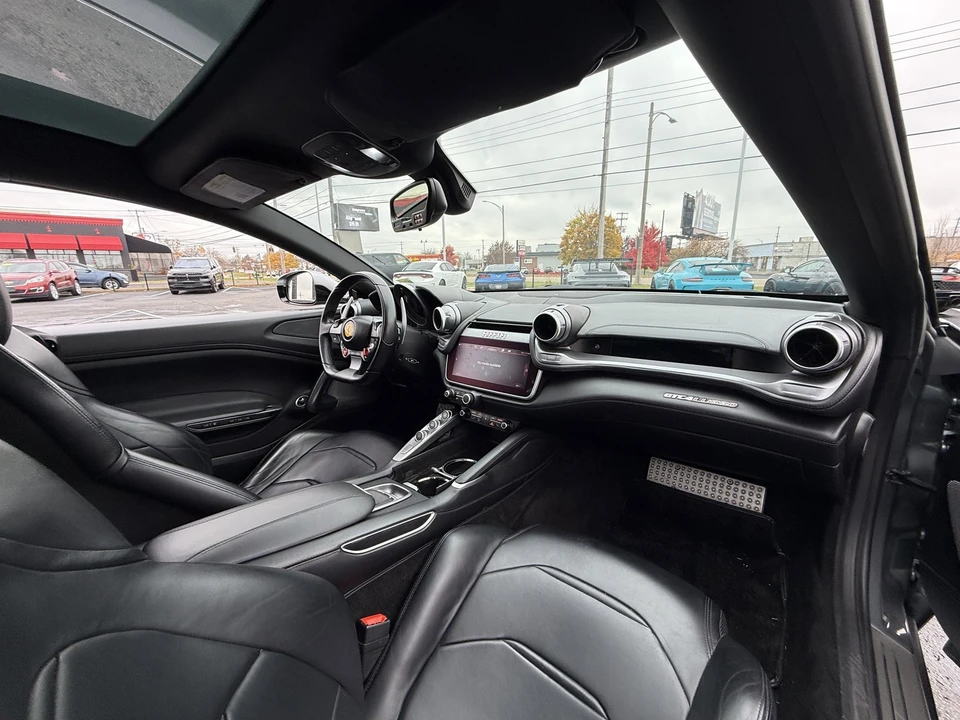 2017 Ferrari GTC4Lusso - Image 14 of 19