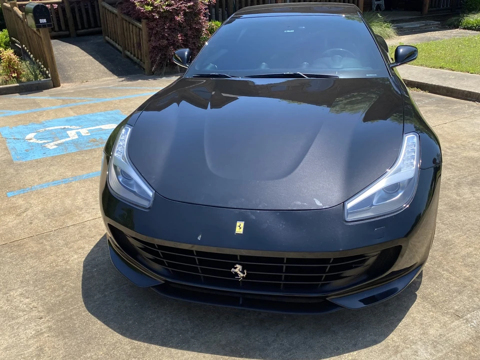 2017 Ferrari GTC4Lusso - Image 5 of 31