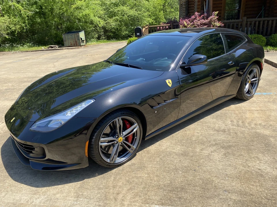2017 Ferrari GTC4Lusso - Image 4 of 31