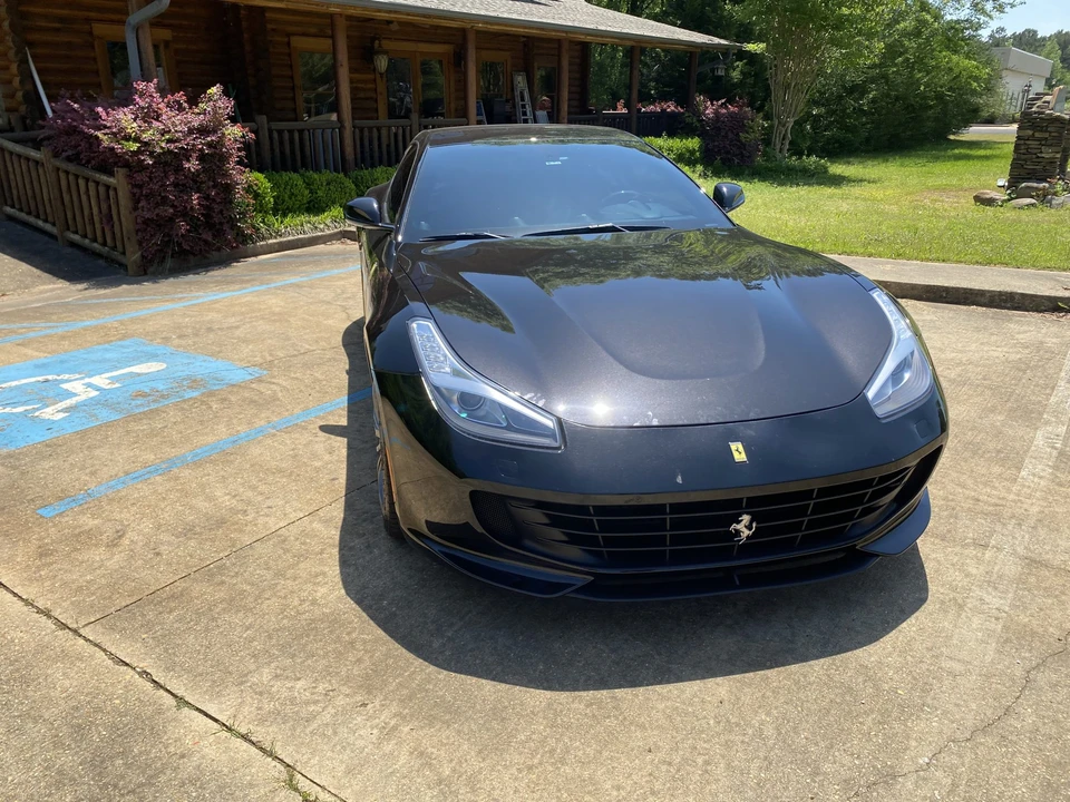 2017 Ferrari GTC4Lusso - Image 9 of 31