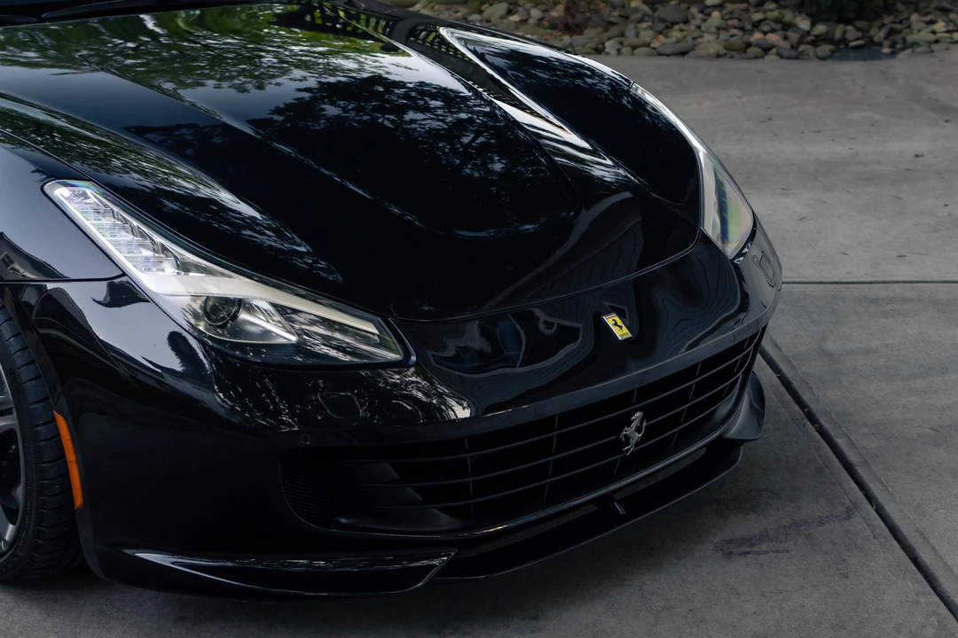 2017 Ferrari GTC4Lusso - Image 11 of 31