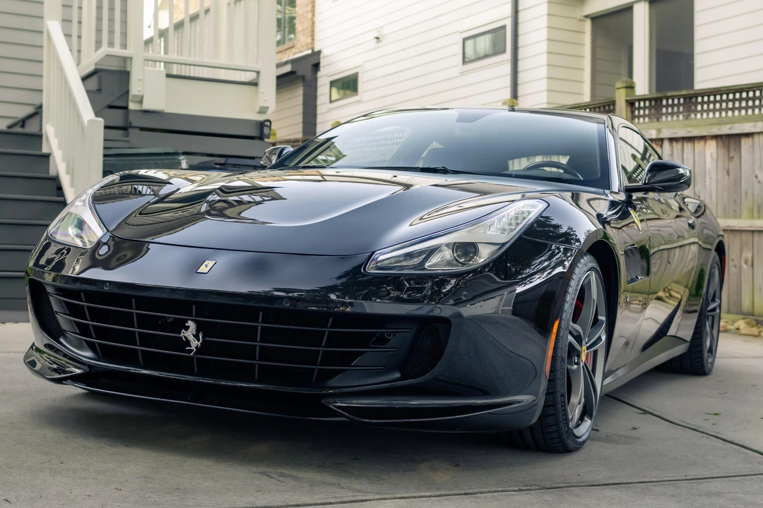 2017 Ferrari GTC4Lusso - Image 7 of 31