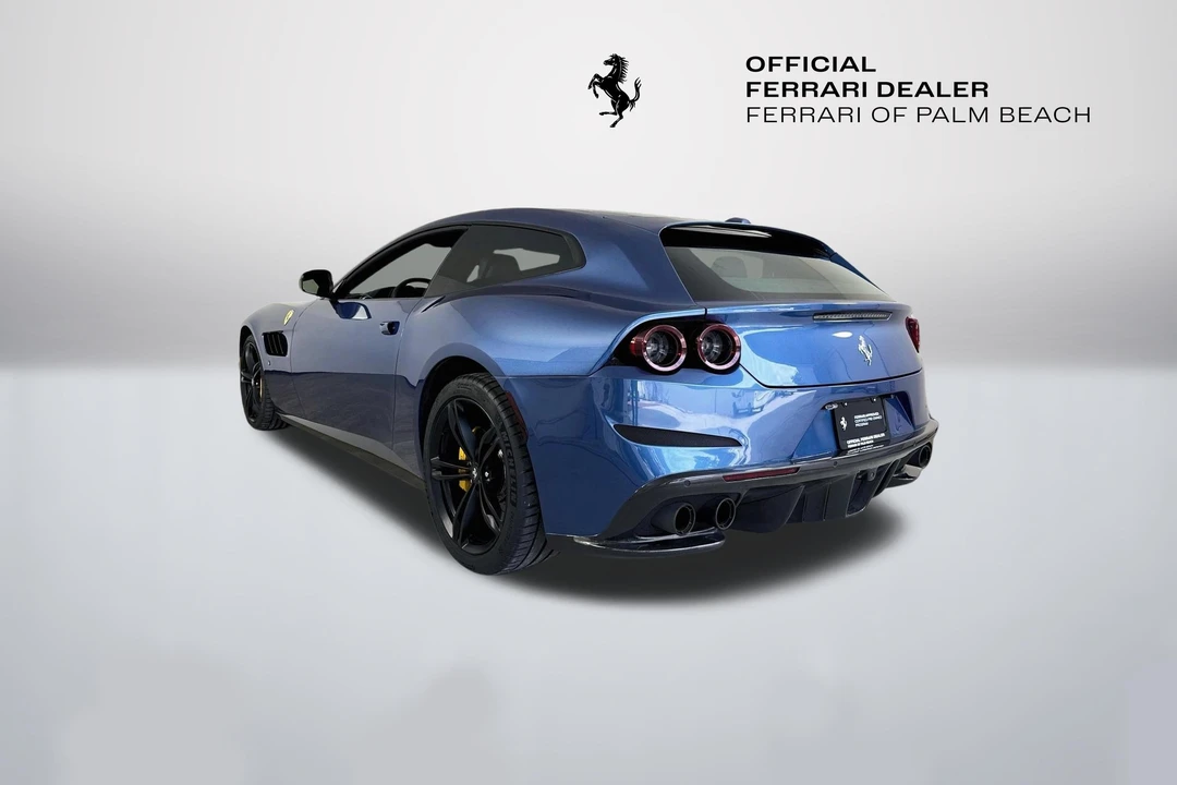 2017 Ferrari GTC4Lusso - Image 5 of 31