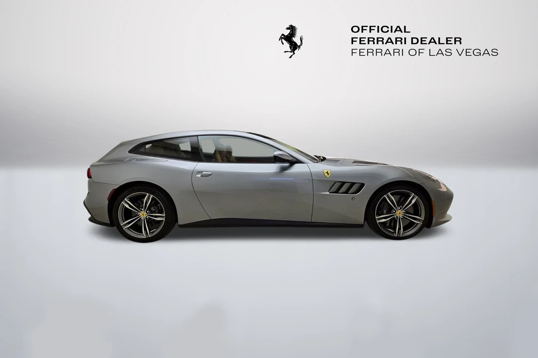 2017 Ferrari GTC4Lusso - Image 6 of 31