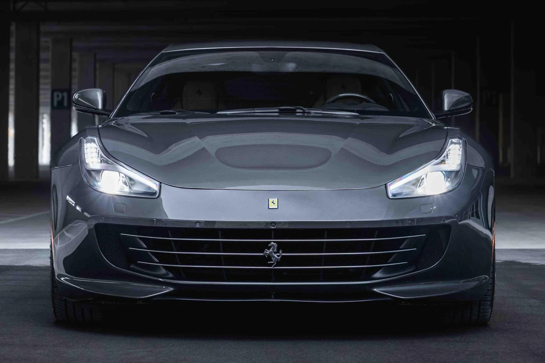 2017 Ferrari GTC4Lusso - Image 2 of 21