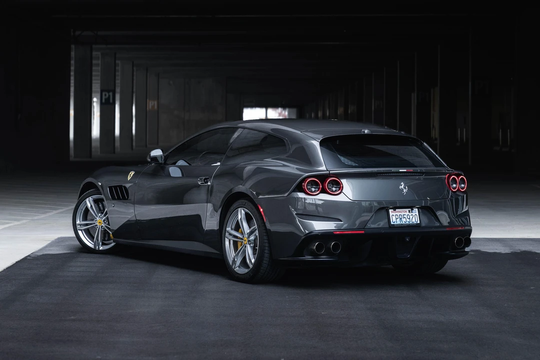 2017 Ferrari GTC4Lusso - Image 13 of 21