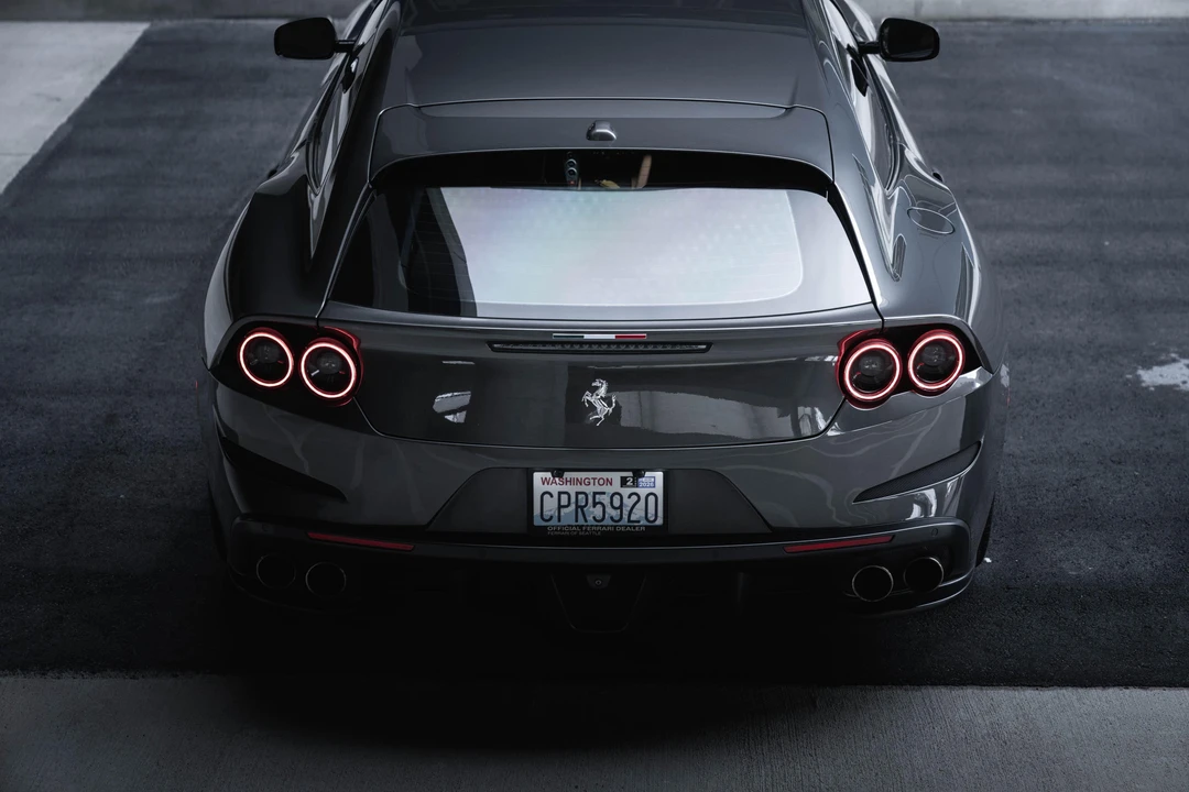 2017 Ferrari GTC4Lusso - Image 15 of 21