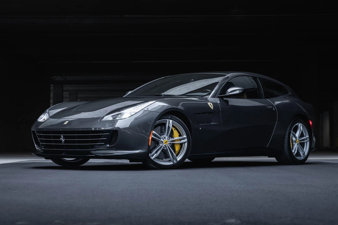 2017 Ferrari GTC4Lusso - Image 9 of 21