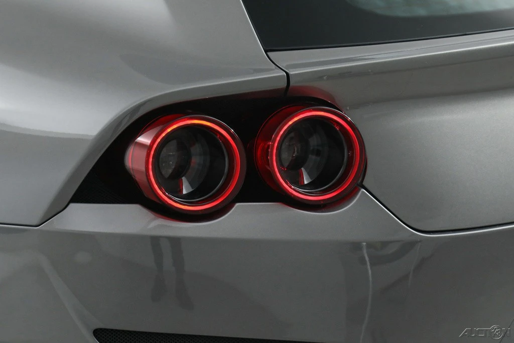 2017 Ferrari GTC4Lusso - Image 16 of 21