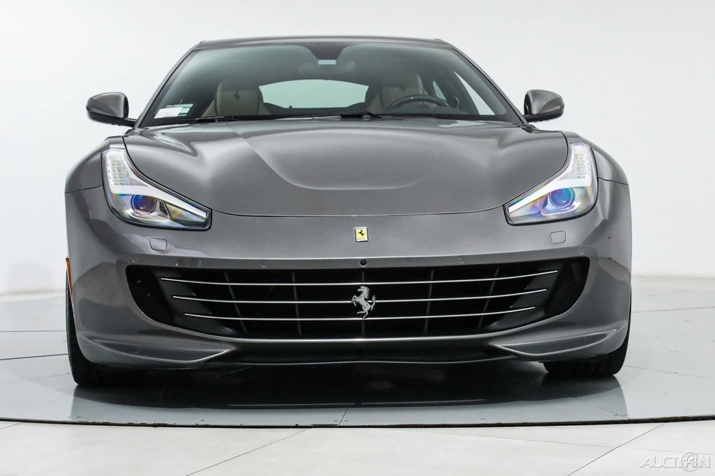 2017 Ferrari GTC4Lusso - Image 11 of 21