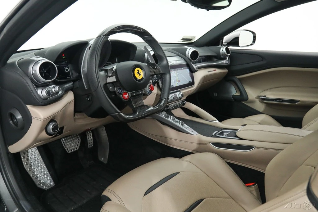 2017 Ferrari GTC4Lusso - Image 2 of 21