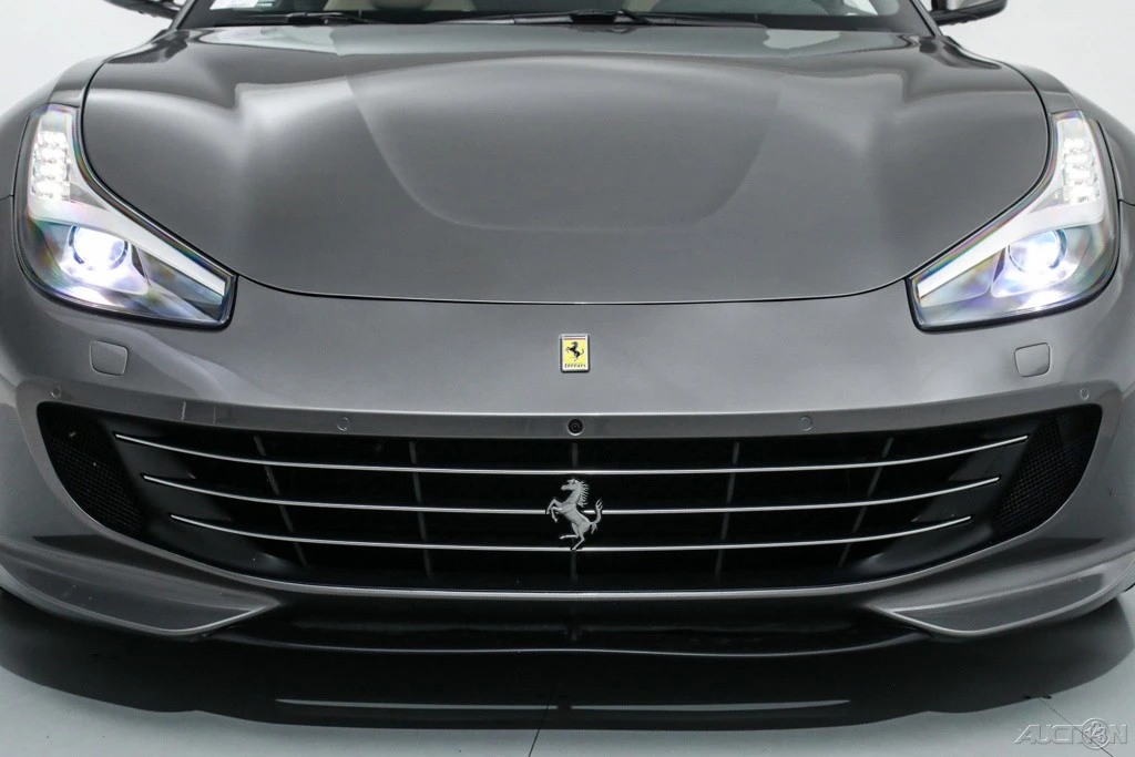 2017 Ferrari GTC4Lusso - Image 12 of 21