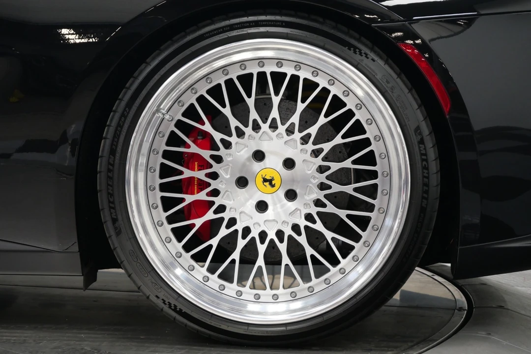 2017 Ferrari GTC4Lusso - Image 11 of 21