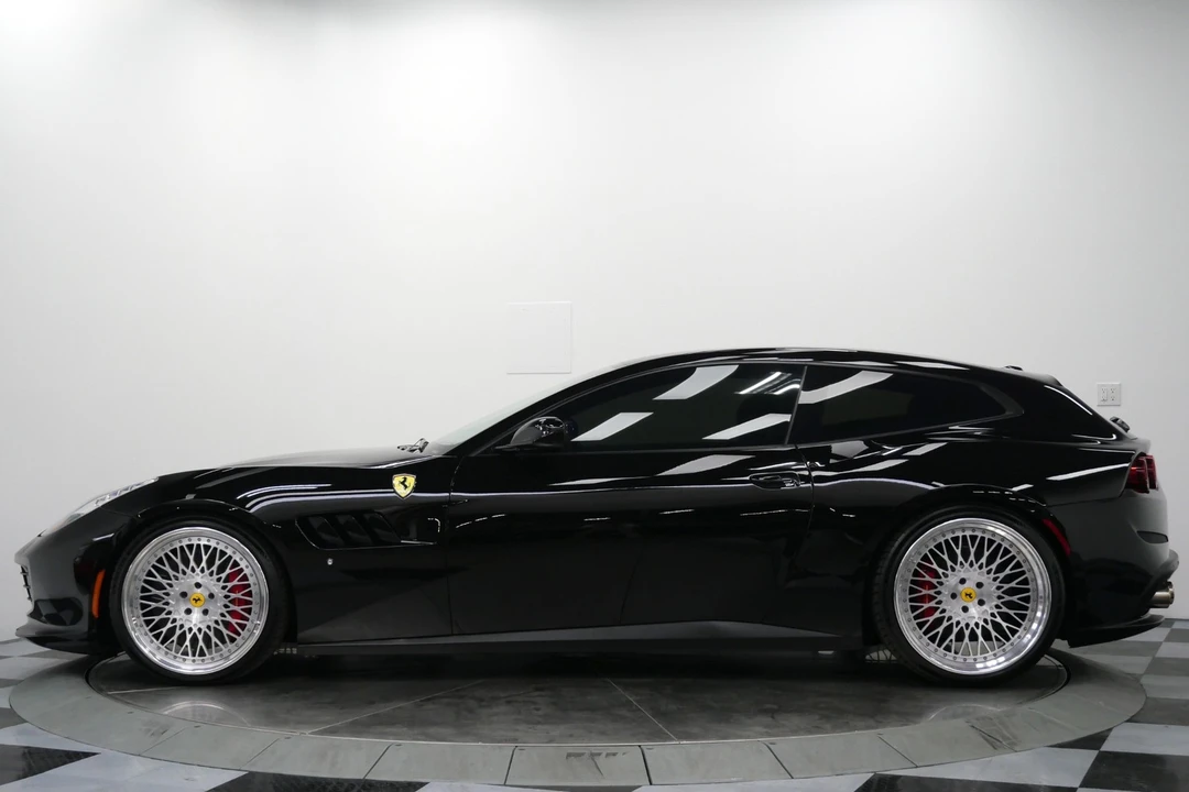 2017 Ferrari GTC4Lusso - Image 6 of 12