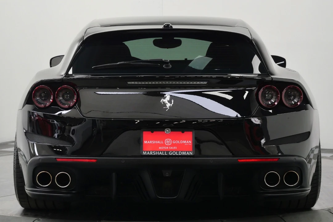 2017 Ferrari GTC4Lusso - Image 8 of 21