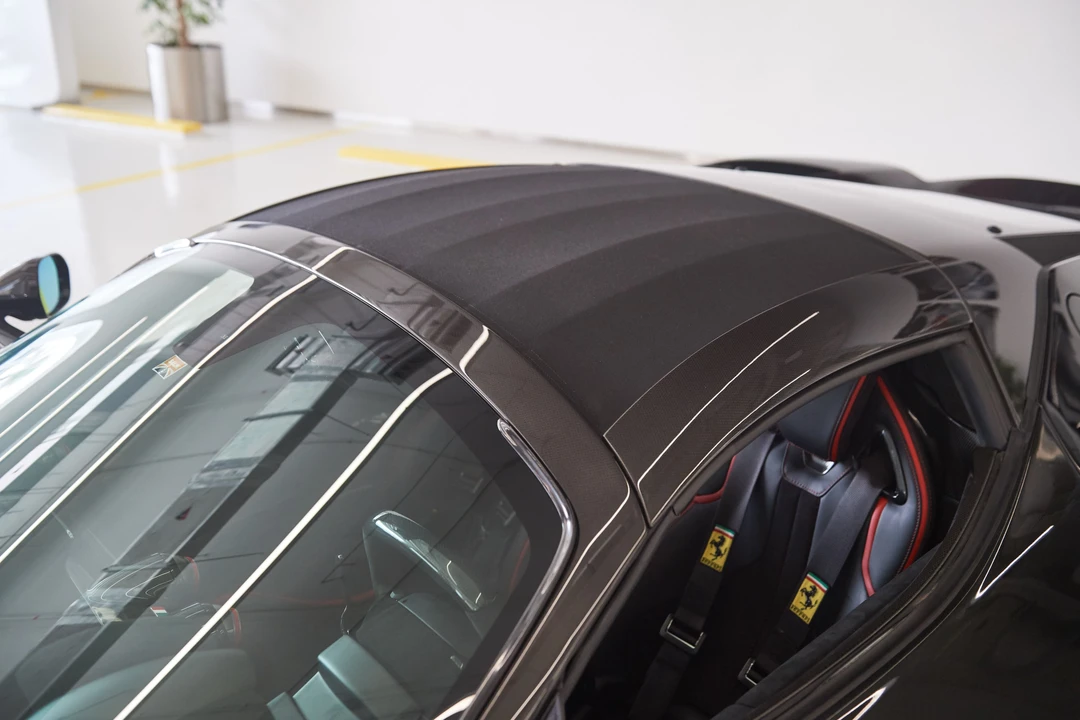 2017 Ferrari LaFerrari Aperta - Image 25 of 30