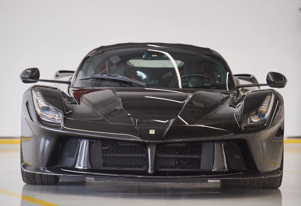 2017 Ferrari LaFerrari Aperta - Image 5 of 30