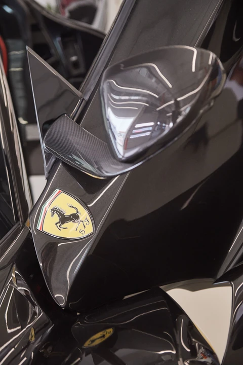2017 Ferrari LaFerrari Aperta - Image 28 of 30