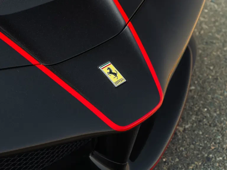 2017 Ferrari LaFerrari Aperta - Image 18 of 31